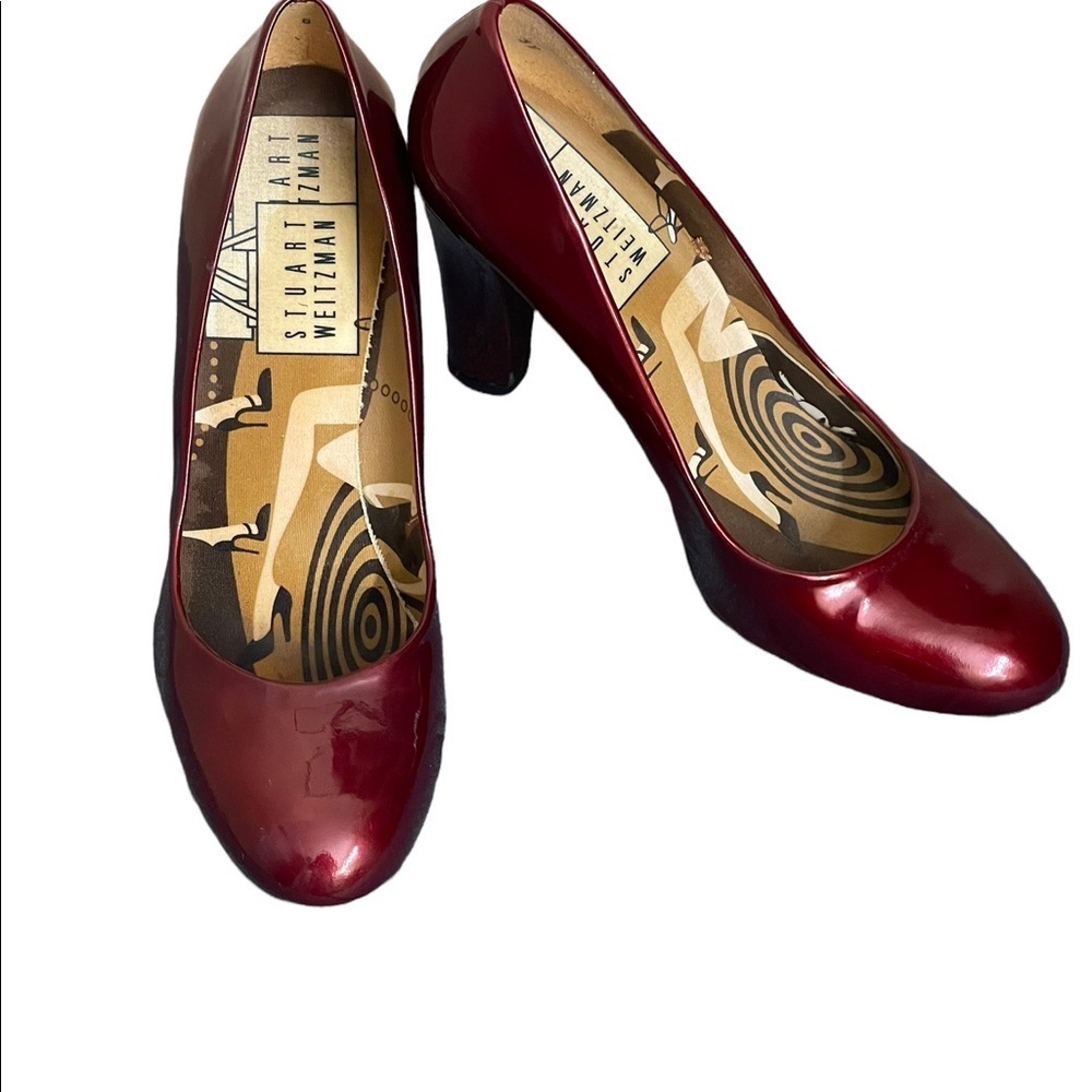 STUART WEITZMAN burgundy patent 'Honor Roll' size 8.5M